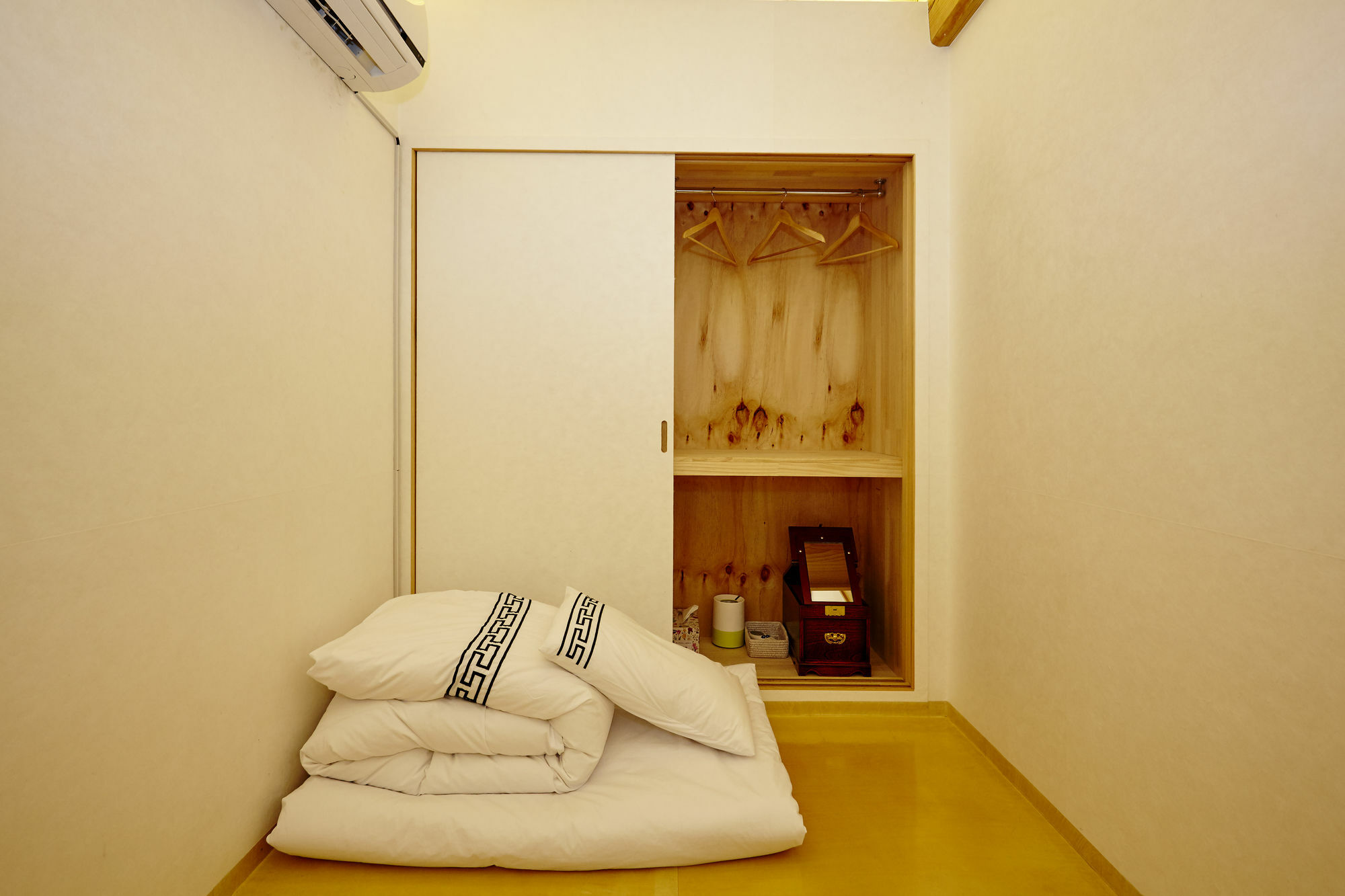 Hanok 24 Guesthouse Gyeongbokgung Seoul Ngoại thất bức ảnh
