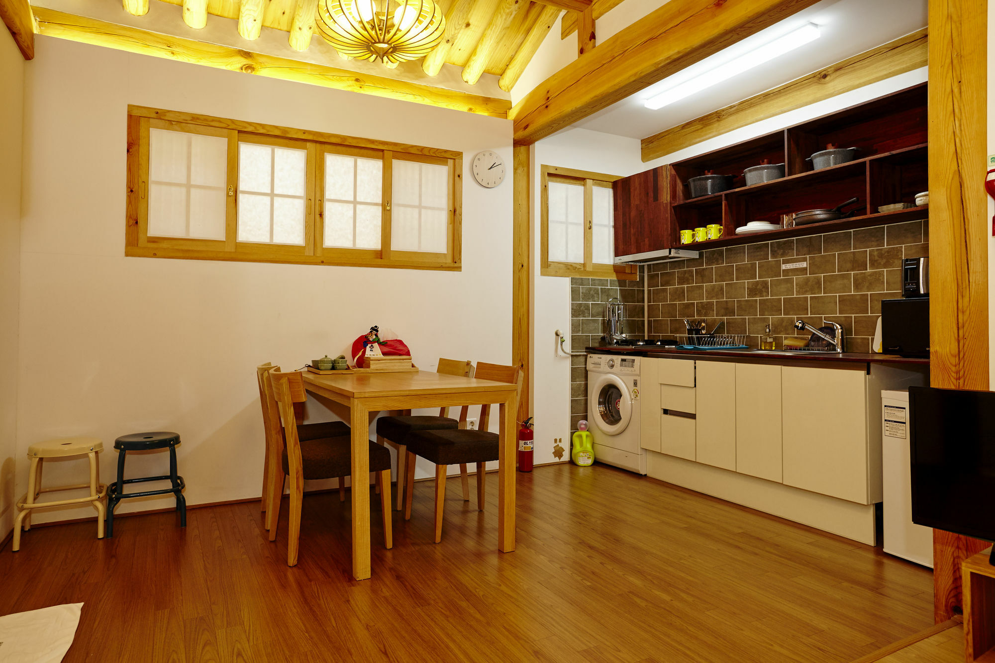 Hanok 24 Guesthouse Gyeongbokgung Seoul Ngoại thất bức ảnh